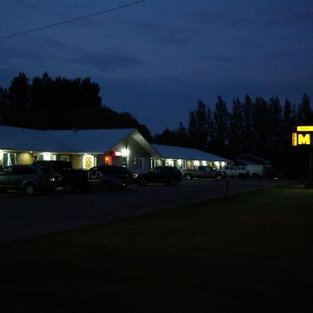 Westway Inn Motel Neepawa Luaran gambar