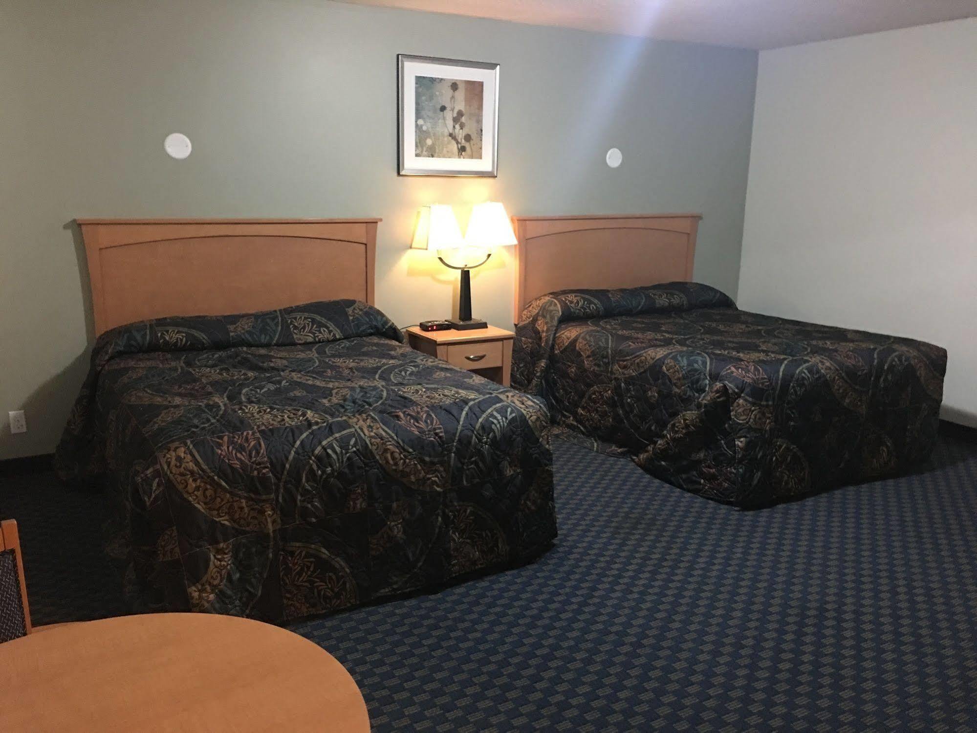 Westway Inn Motel Neepawa Luaran gambar