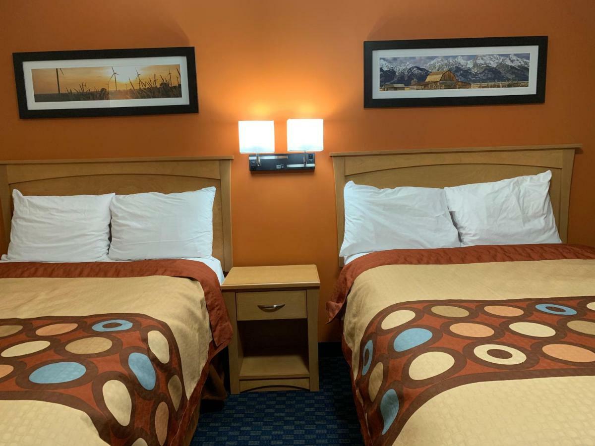 Westway Inn Motel Neepawa Luaran gambar